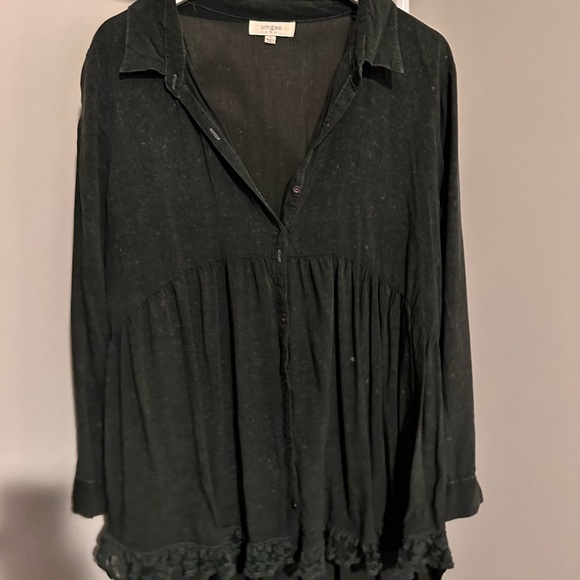 Boutique Blouse - Picture 1 of 2
